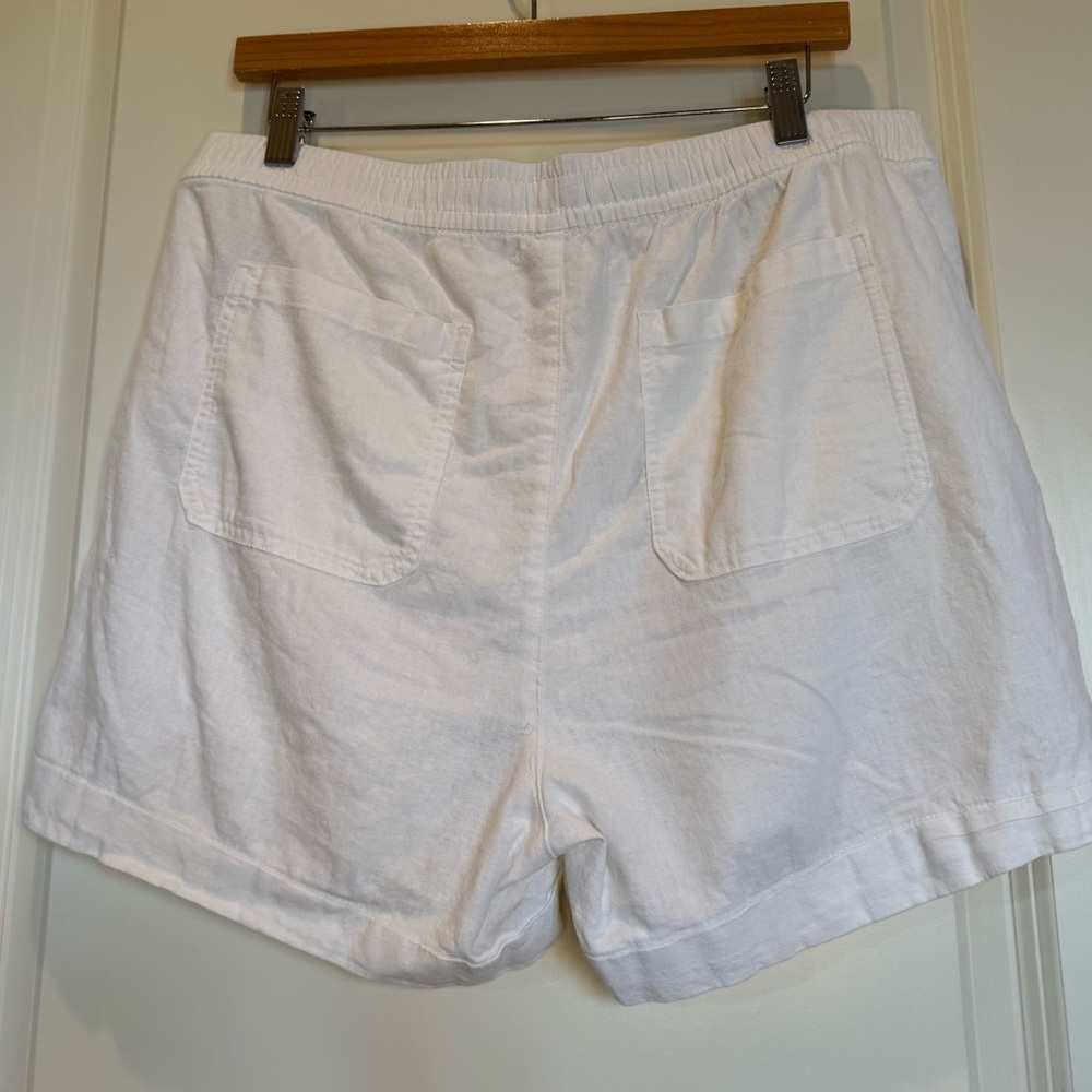 Old Navy White Linen-Blend Shorts – Size Large - Picture 4 of 12